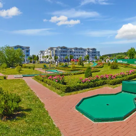 Apartment 641, Seepark *